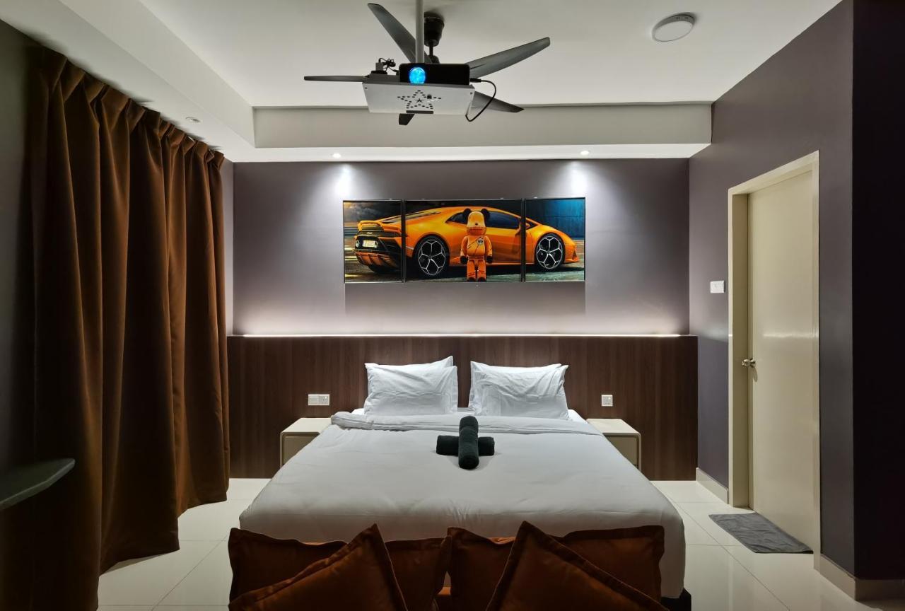 Luxury Couple Suites L Free Netflix L Massage Chair L Bathtub L Wifi 200Mbps L Town Area Bali Residence Malacca Værelse billede