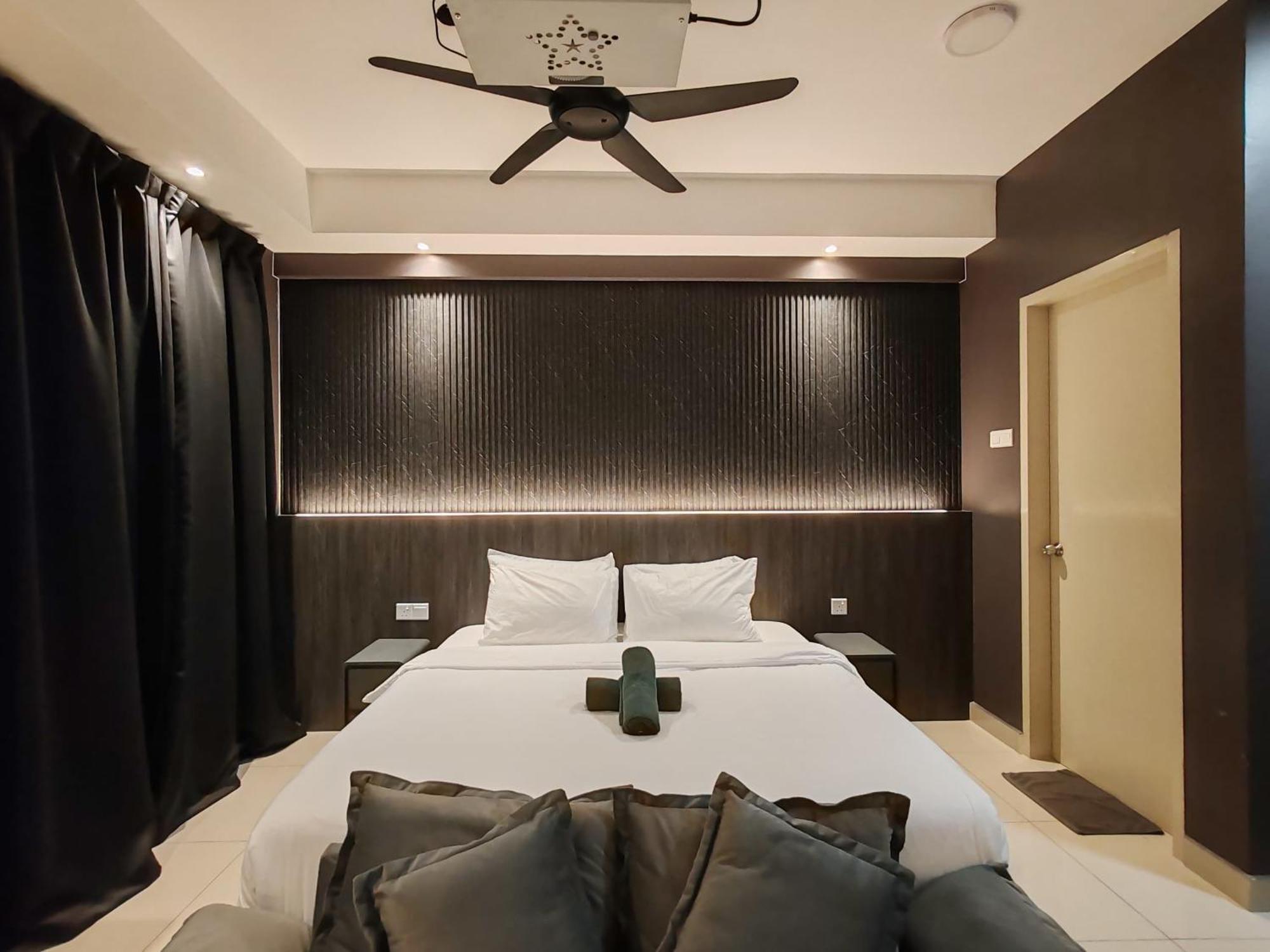 Luxury Couple Suites L Free Netflix L Massage Chair L Bathtub L Wifi 200Mbps L Town Area Bali Residence Malacca Eksteriør billede