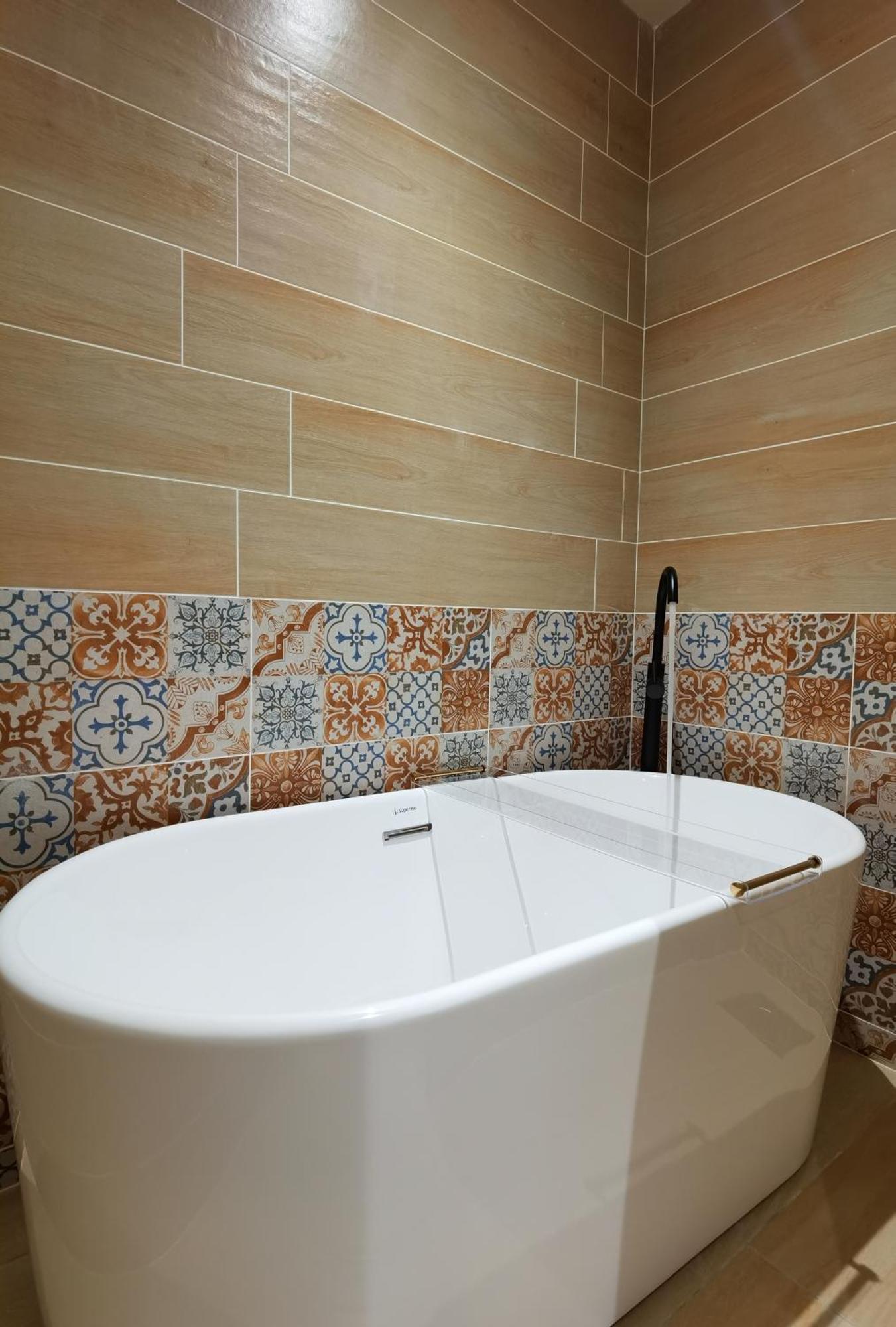 Luxury Couple Suites L Free Netflix L Massage Chair L Bathtub L Wifi 200Mbps L Town Area Bali Residence Malacca Værelse billede